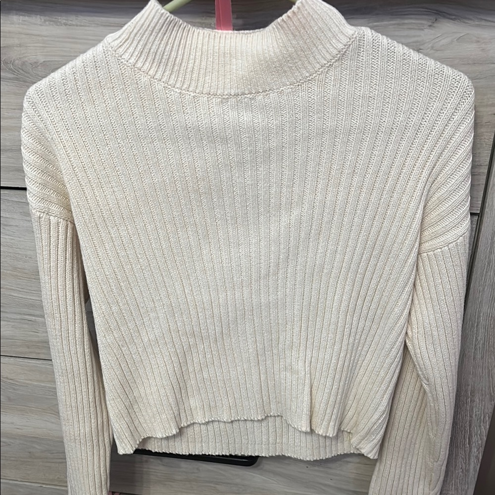 Zara Off-White Ribbed Knit Top